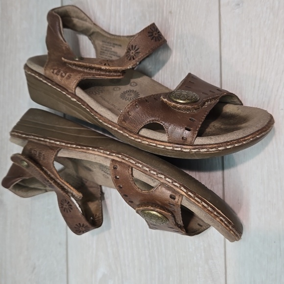 Taos Women Brown Hook&loop Leather Sandals Shoes Sz 8 - Picture 11 of 12
